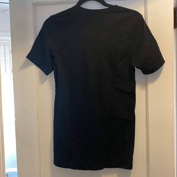 Finally 18 b!#ches! T shirt size s - Picture 4 of 4